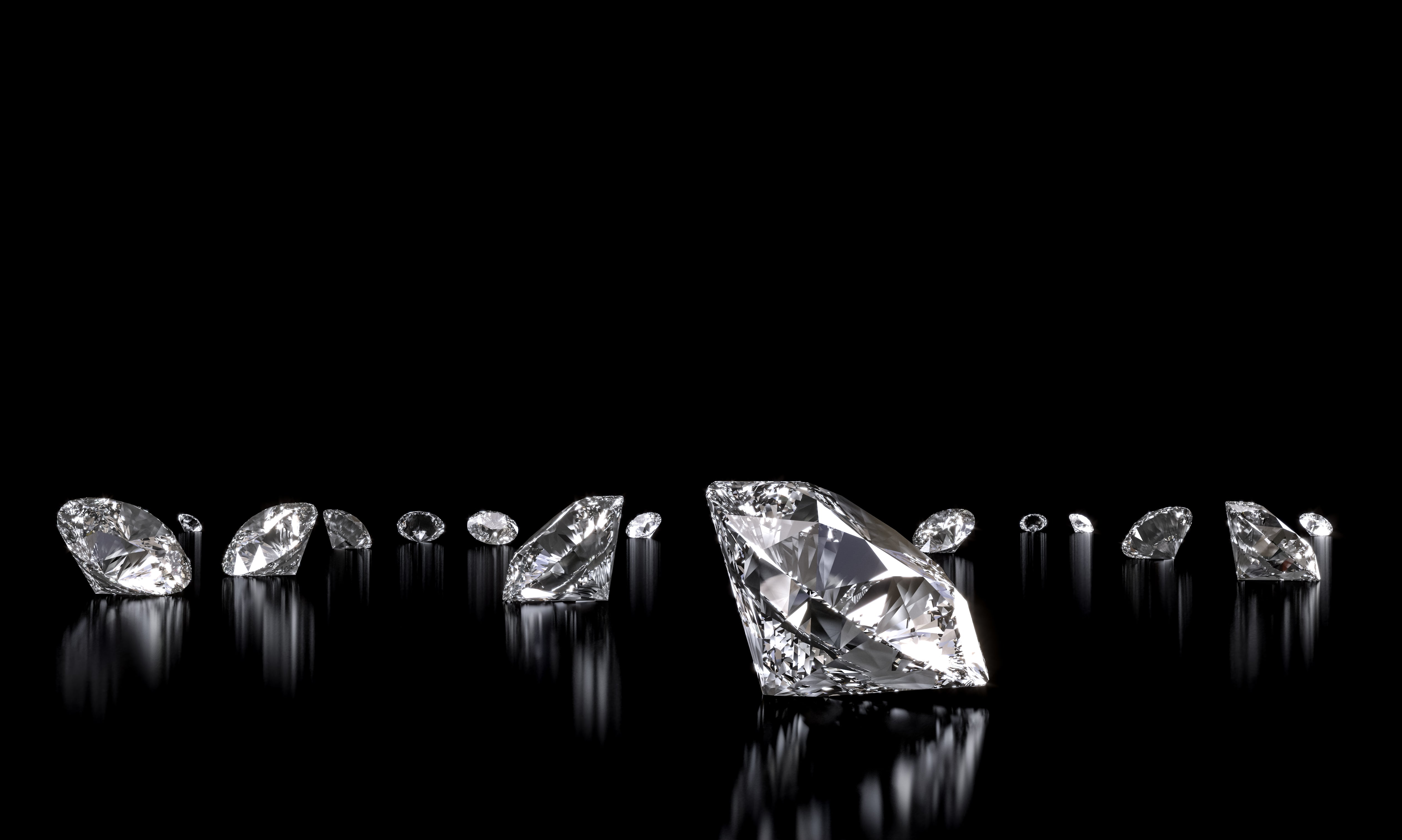 Demystifying Diamonds: Understanding the 4 C's for a Perfect Purchase ...